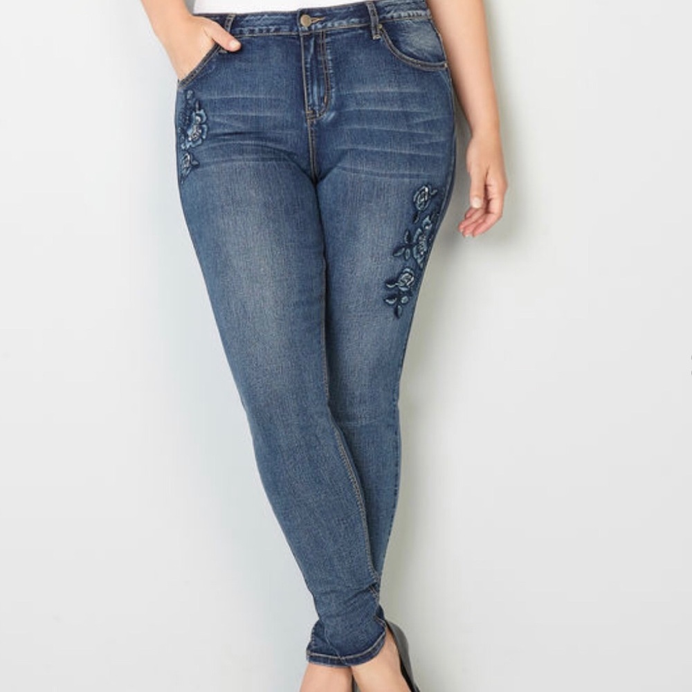 Avenue Blue Floral Embroidered Skinny Jeans